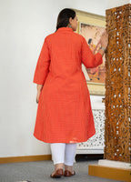 Kaajh Women's Red Check Print Plus Size Cotton Kurta | Grocsy