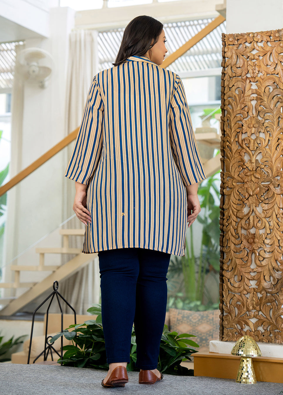 Kaajh Women's Blue Striped Viscose Rayon Plus Size Kurta | Grocsy