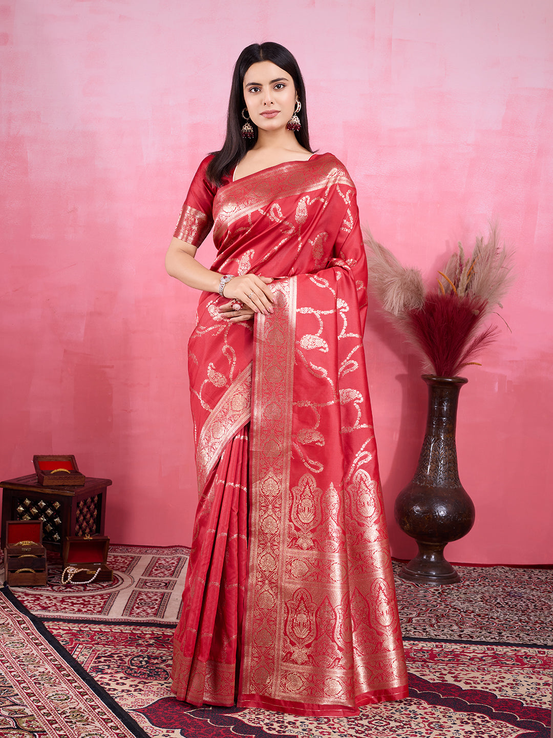 Vedant Vastram Banarasi Silk Fashion Saree - Red | Grocsy