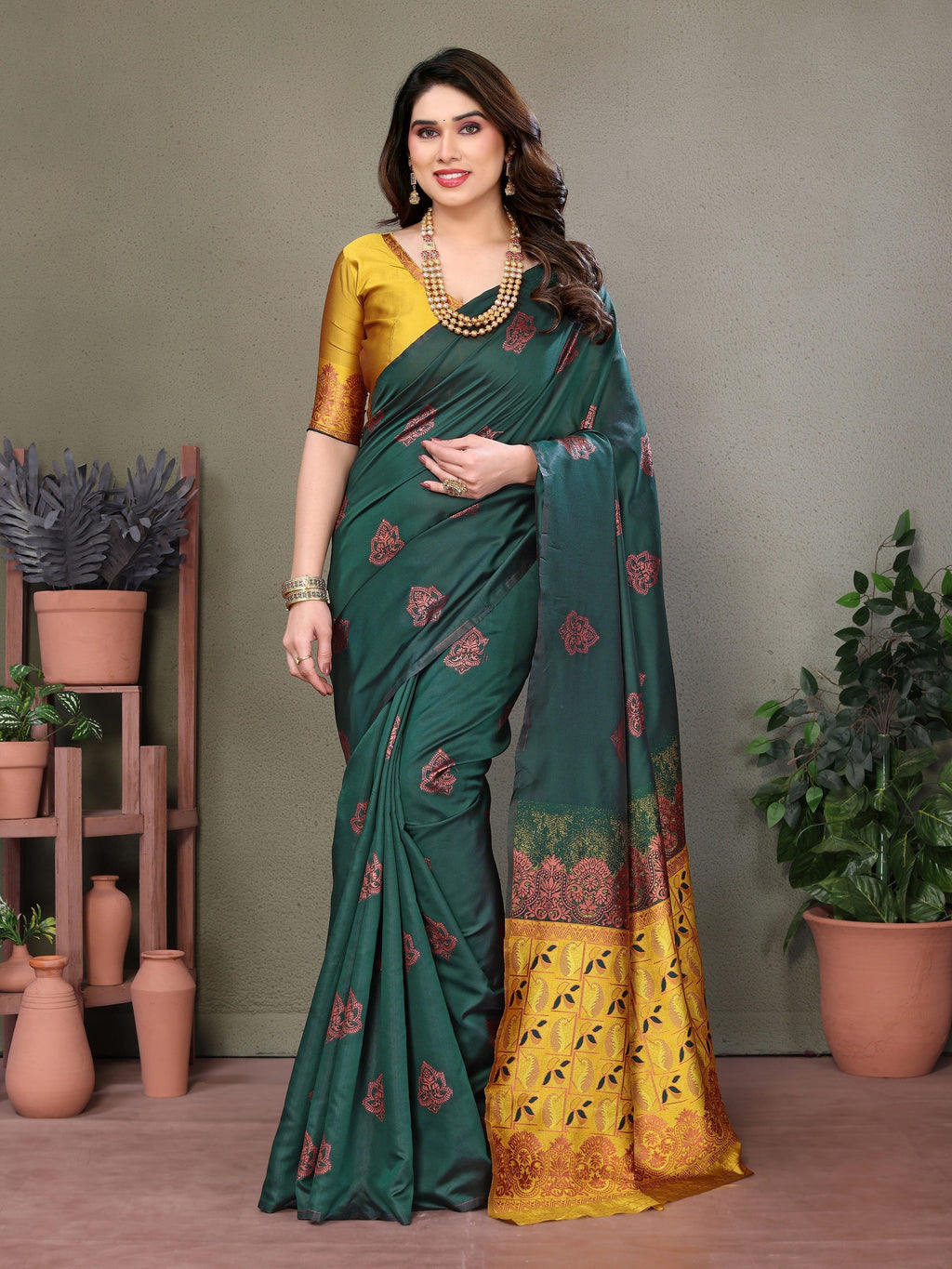 Vedant Vastram Soft Litchi Silk Kanjeevaram Saree - Green | Grocsy