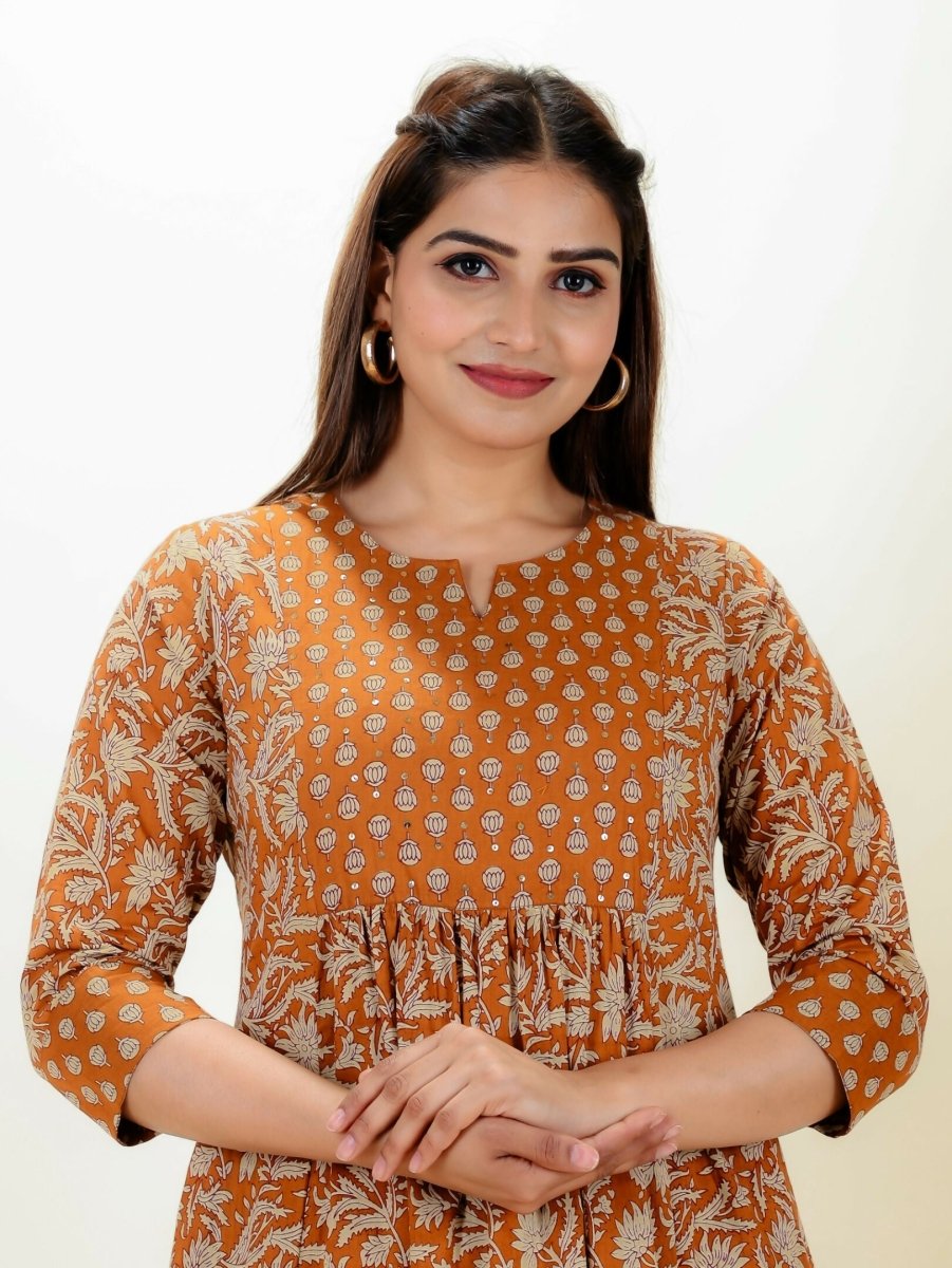 Aramya Orange Soft Cotton Floral Panelled Kurta for Women | Grocsy