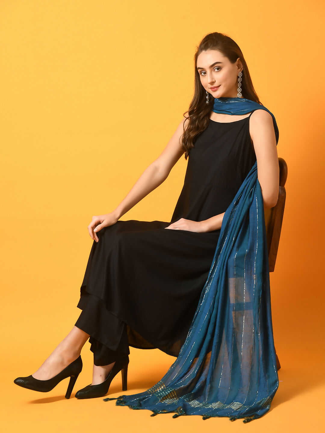 Myshka Women's Black Solid Anarkali Party Kurta Set With Dupatta | Grocsy