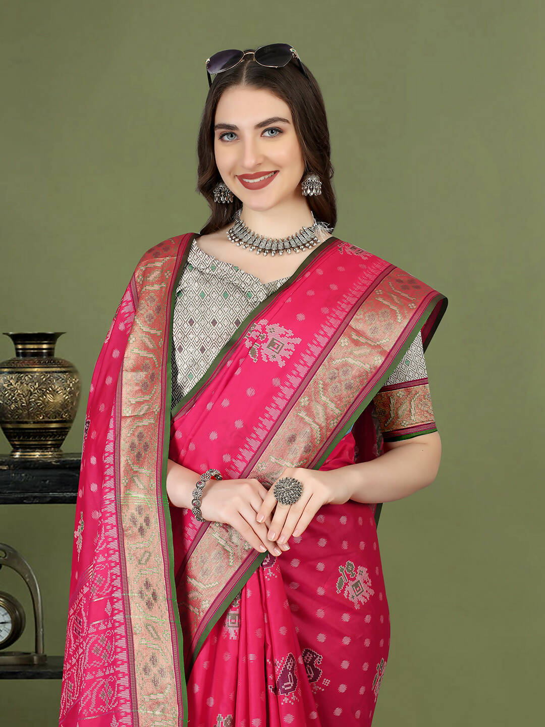 Lorenvalley Fashion Pink Patola Silk Woven Design Zari Meenakari Weaving Saree | Grocsy