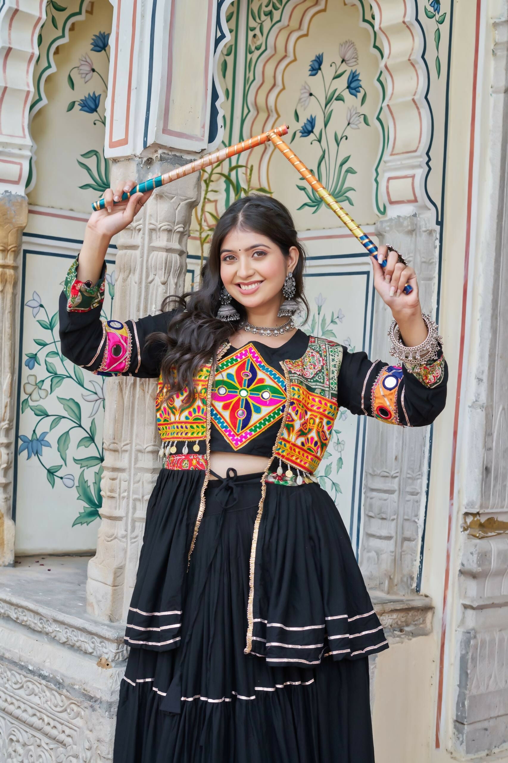 Teeya Creation Womens New Stylish Heavy Gamthi Work With Mirror Lace Work Black Gown Set | Grocsy