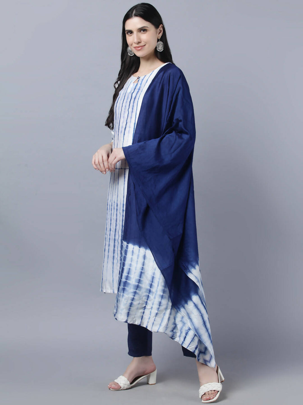 Myshka Women White Blue Tie Dyed Kurta Trousers With Dupatta Set | Grocsy