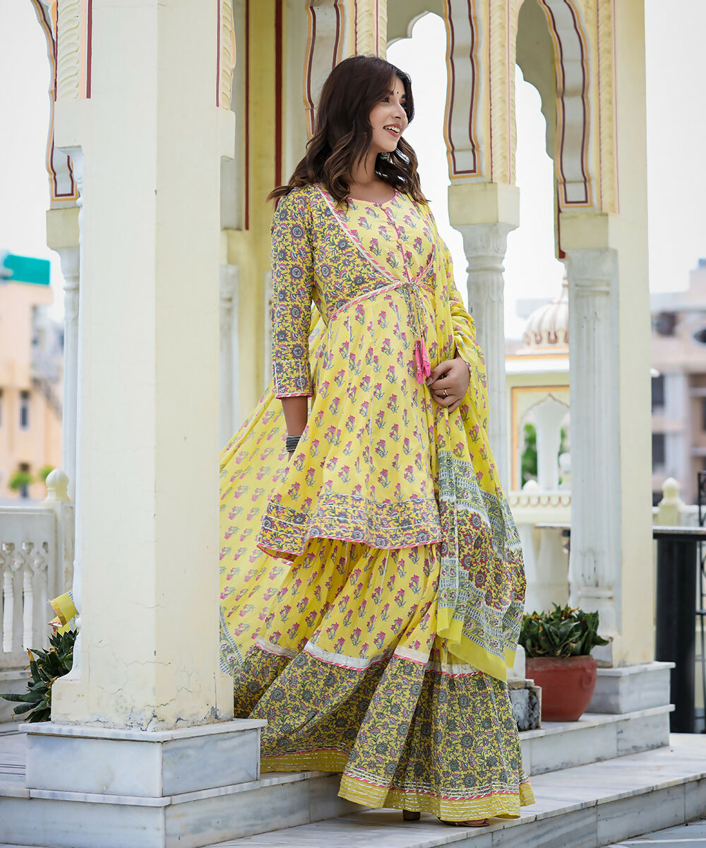 Kaajh Women's Yellow Floral Paplum Kurta Sharara Set With Dupatta | Grocsy