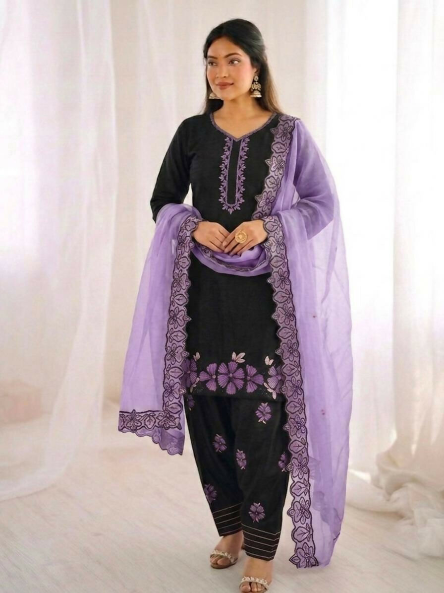 Teeya Creation Women's Fancy Stylish Heavy Embroidery Sequence Work With Rivet Moti Work Lavender Kurta Set | Grocsy