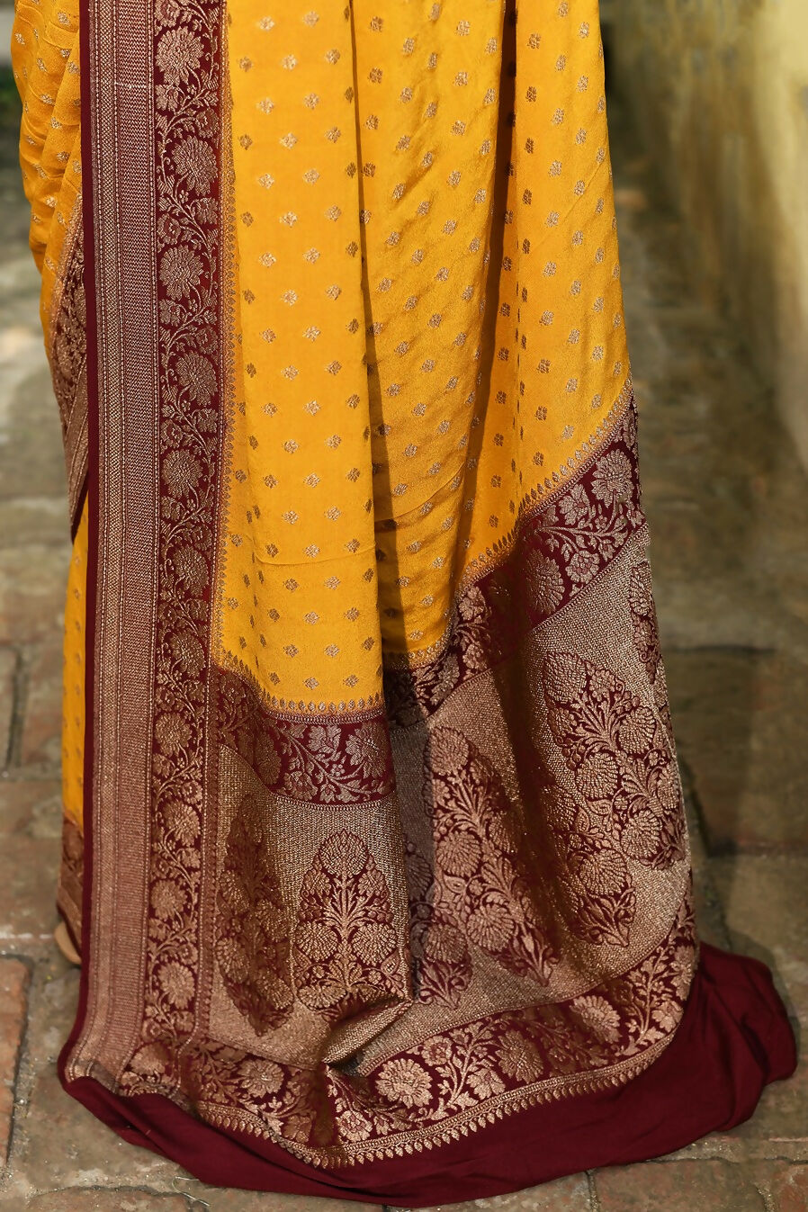 Joban Fashion Yellow Crepe Chiffon Pure Handloom Banarasi Silk Saree | Grocsy