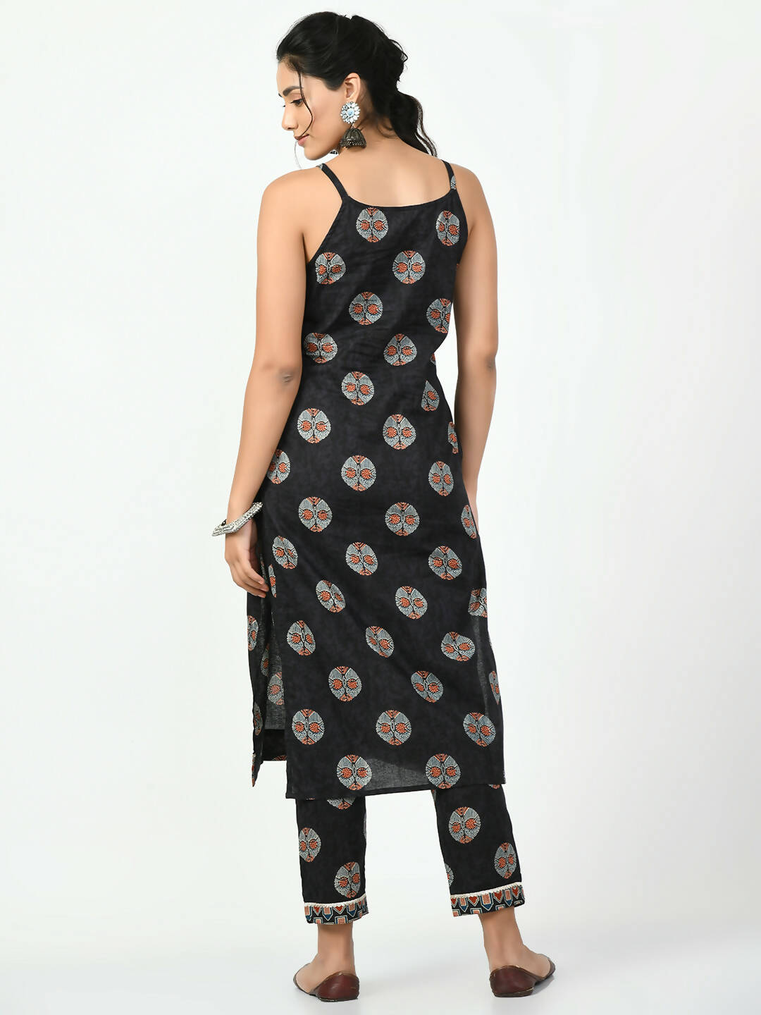 Myshka Women's Black Printed Kurta With Trouser | Grocsy
