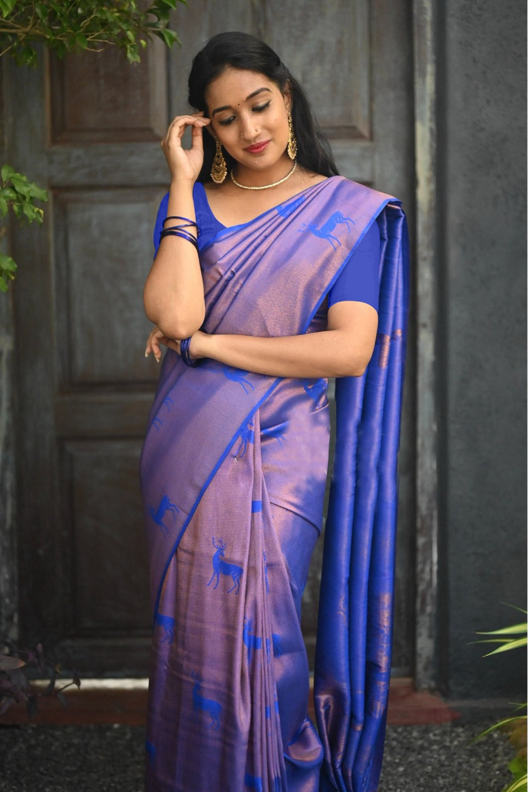 Vamika Weaving Banarasi Jacquard blue Kanjivaram Saree | Grocsy