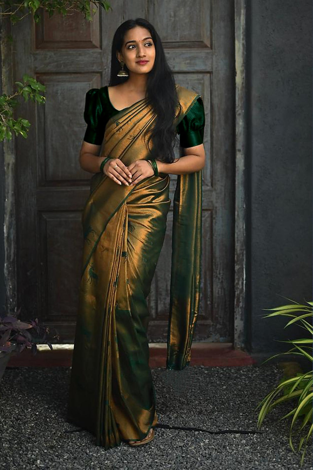 Vamika Weaving Banarasi Jacquard Green Kanjivaram Saree | Grocsy