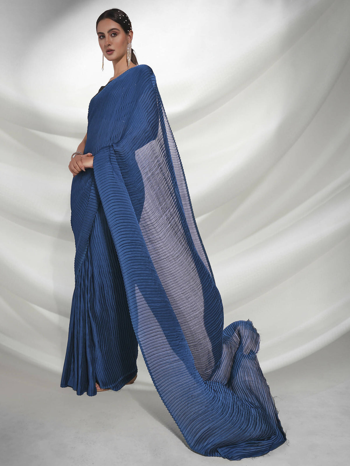 Teal Georgette Solid Texture Saree With Unstitched Blouse Piece - Rajal | Grocsy