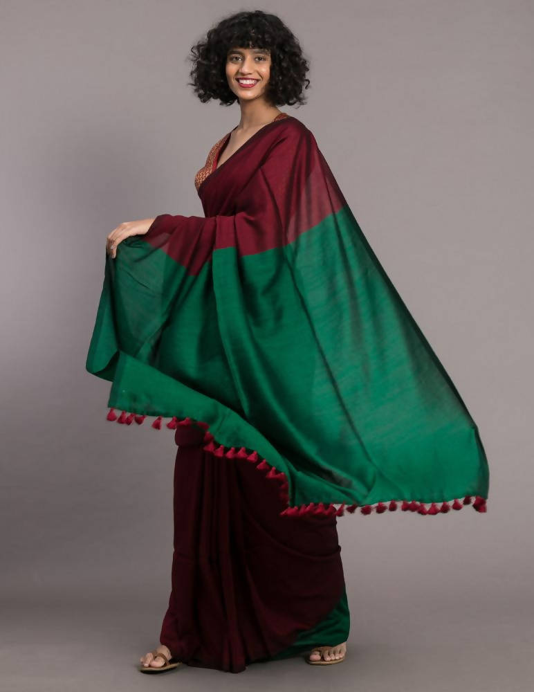 Suta Maroon Green Colourblocked Cotton Blend Saree | Grocsy