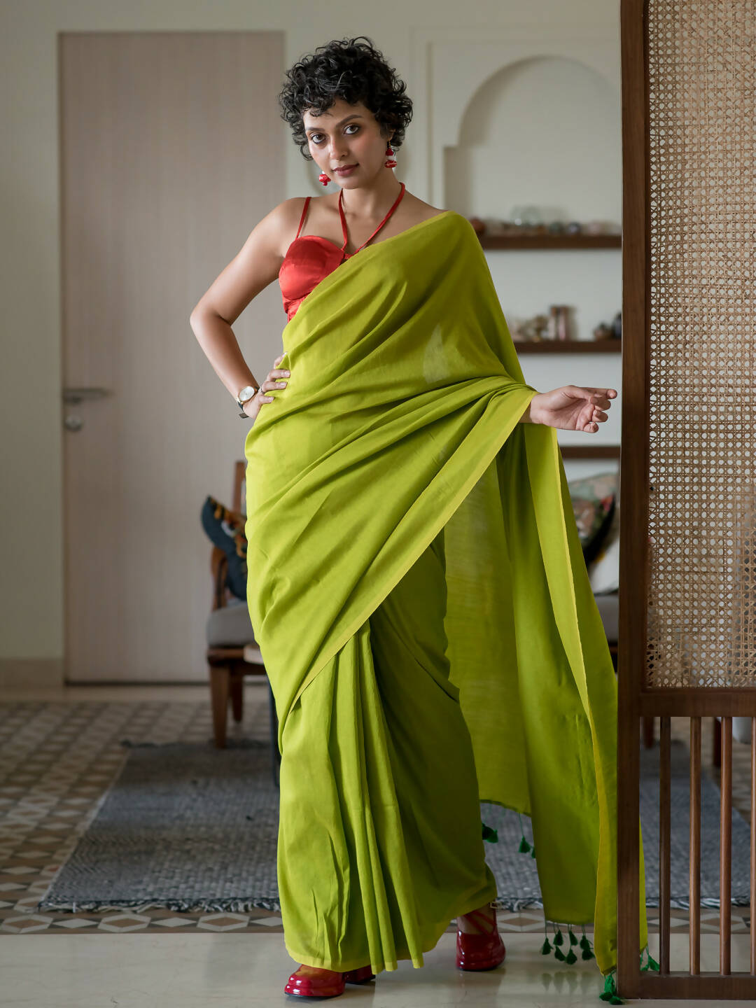 Suta Lime Green Solid Cotton Blend Saree | Grocsy
