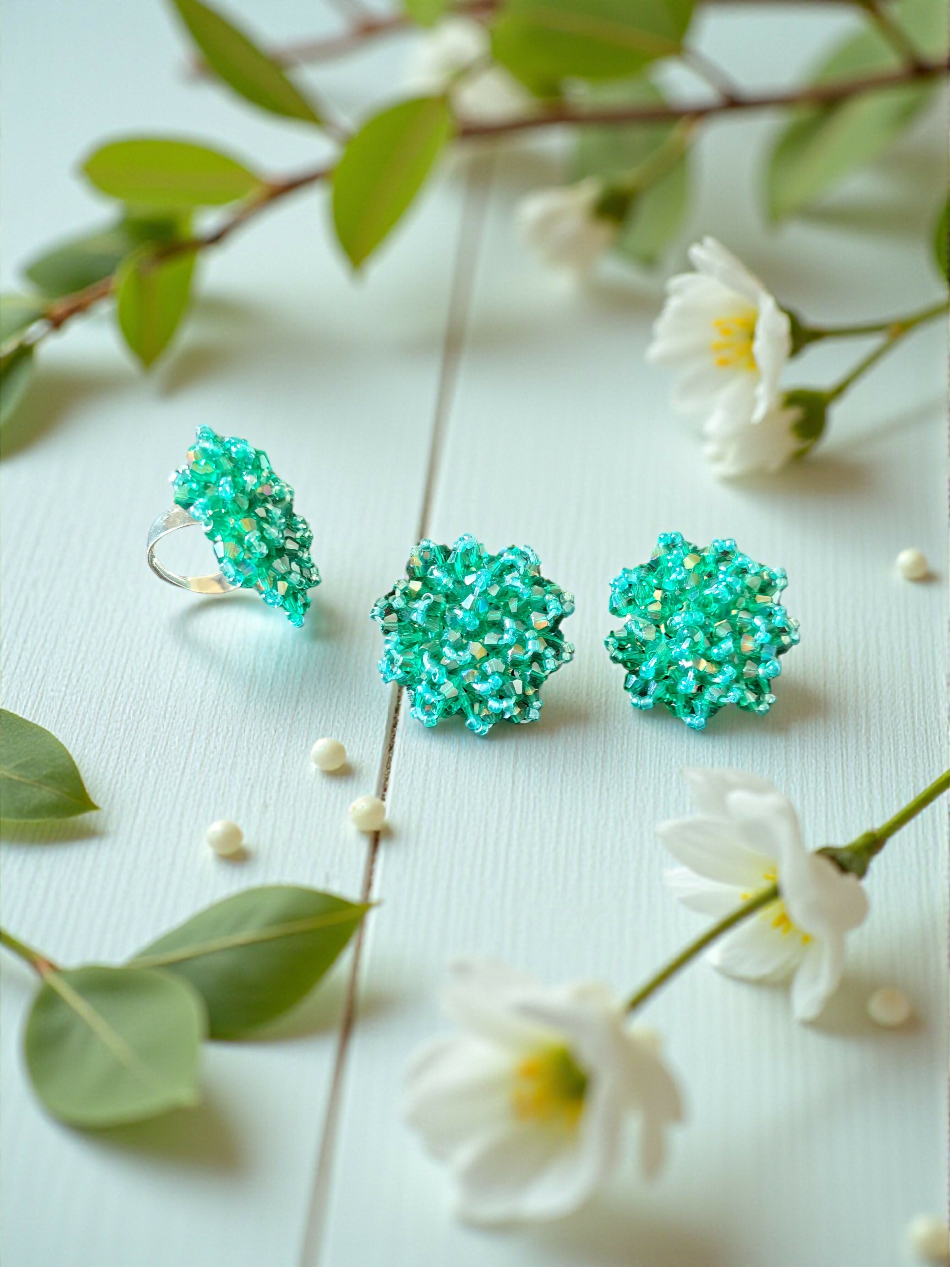 Inhanns Rangmani Crystal Duo – Adjustable Ring + Statement Earrings Set - Sea Green | Grocsy