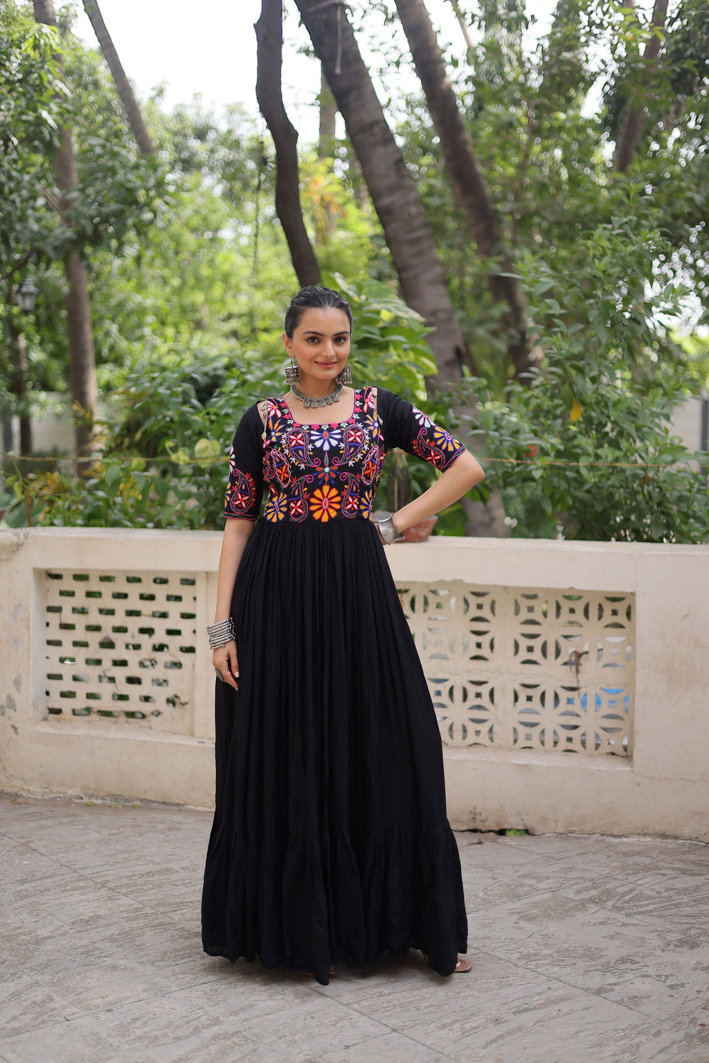 Lorenvalley Fashion Black Rayon with Kutchi Gamthi Embroidered Thread Work Gown | Grocsy