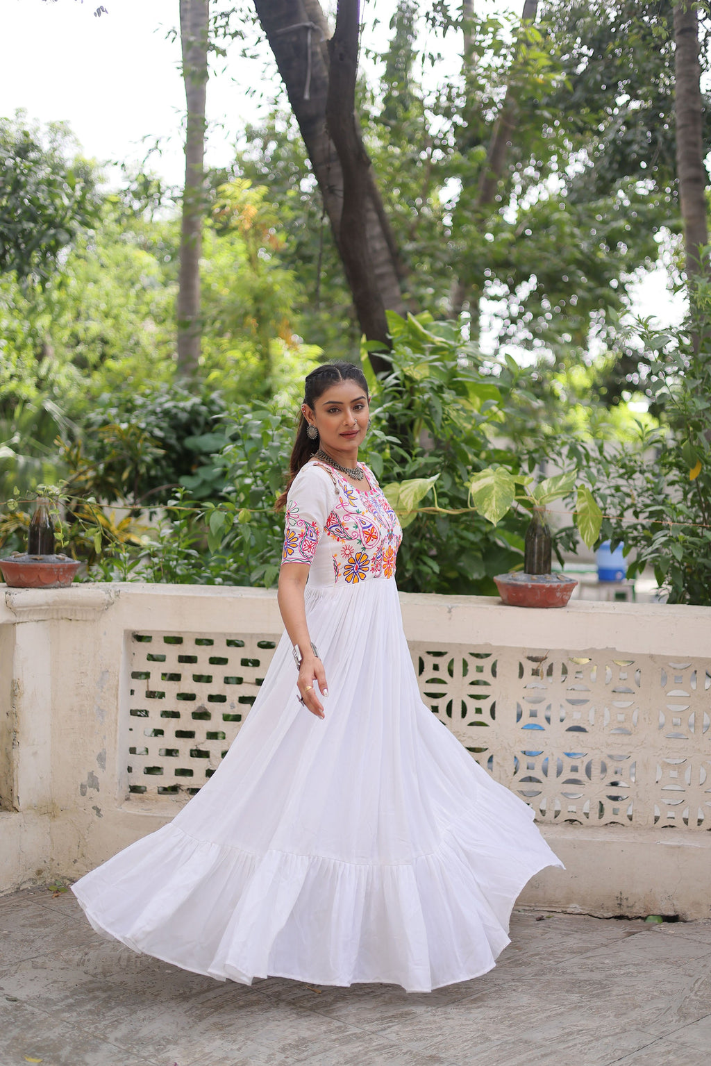 Lorenvalley Fashion White Rayon with Kutchi Gamthi Embroidered Thread Work Gown | Grocsy