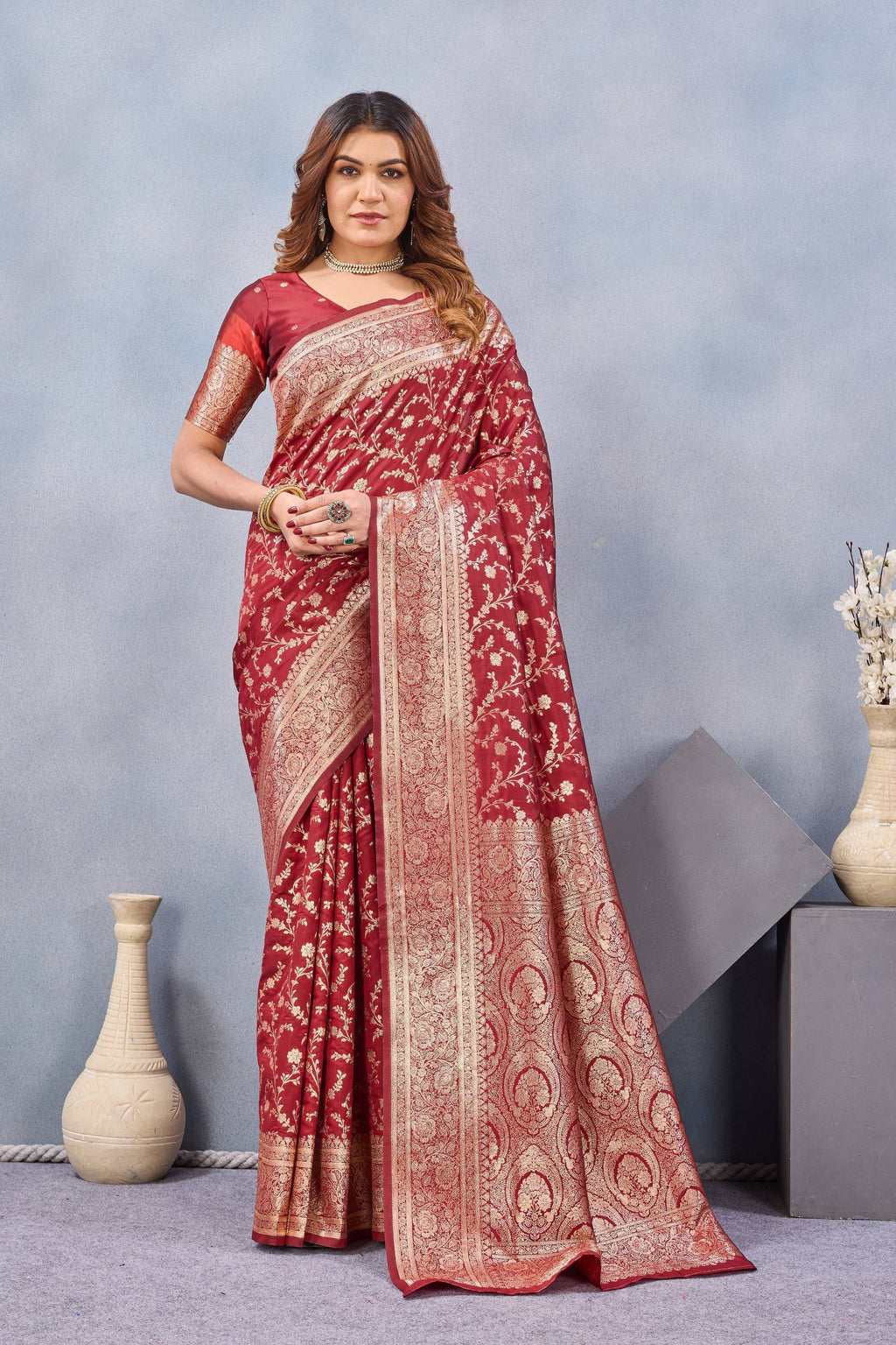 Divine International Trading Co Red Soft Silk Blend Banarasi Jacuard Work Designer Party Wear Saree With Unstitched Blouse Piece | Grocsy