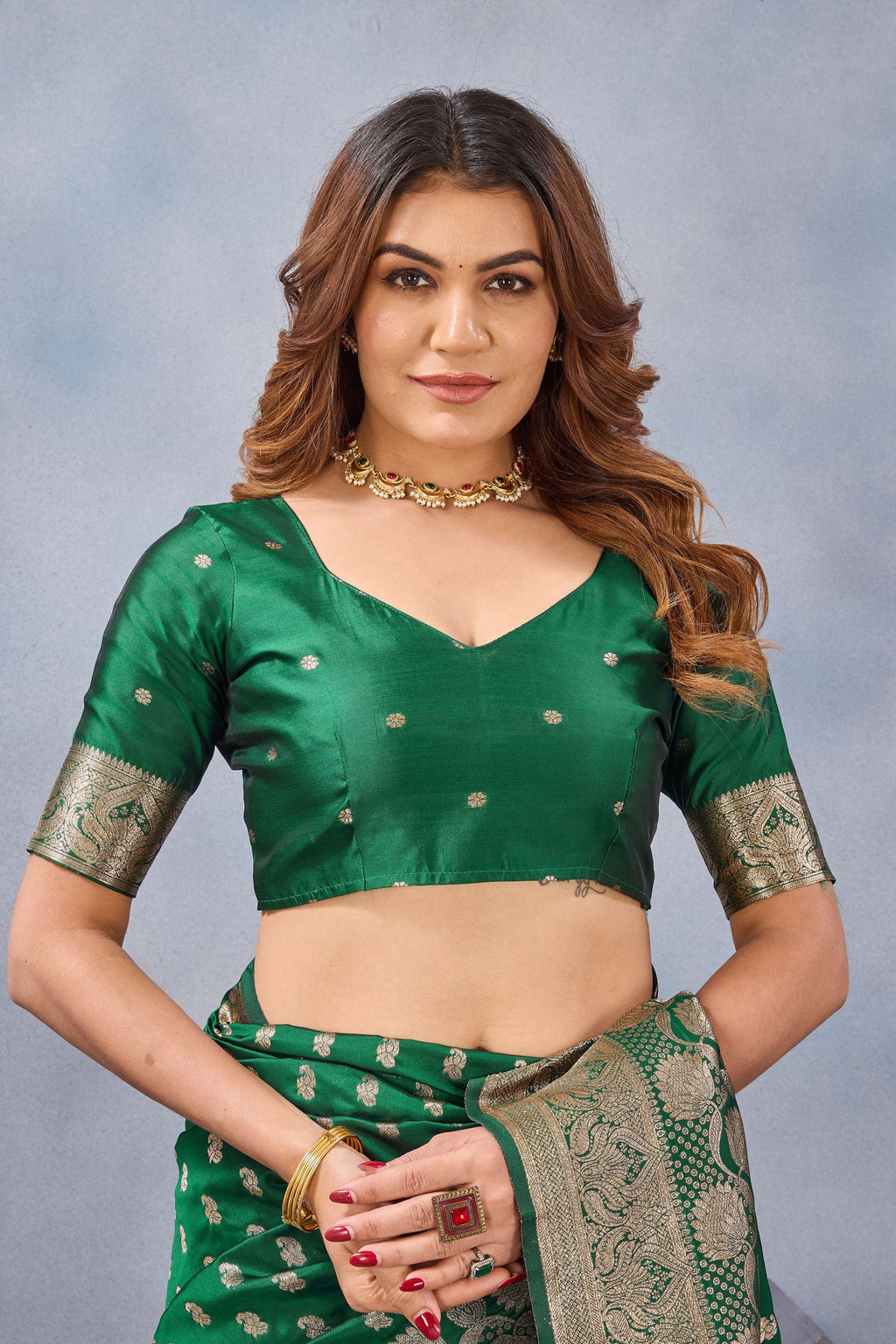 Divine International Trading Co Green Soft Silk Blend Banarasi Jacuard Work Designer Party Wear Saree With Unstitched Blouse Piece | Grocsy