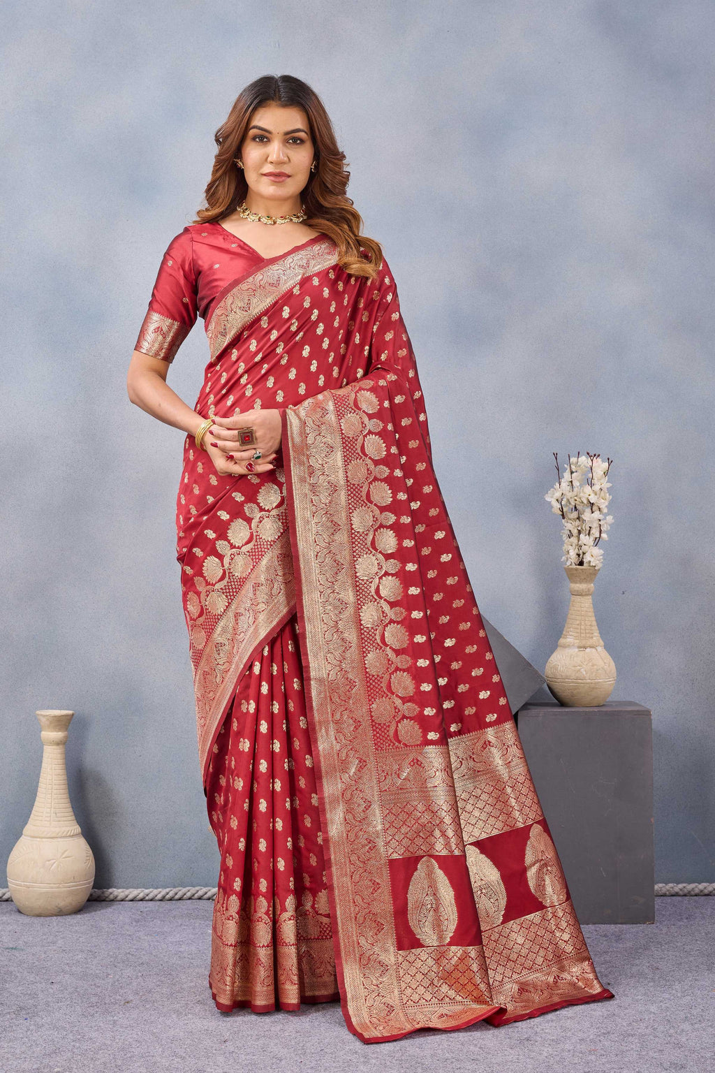Divine International Trading Co Red Soft Silk Blend Banarasi Jacuard Work Designer Party Wear Saree With Unstitched Blouse Piece | Grocsy