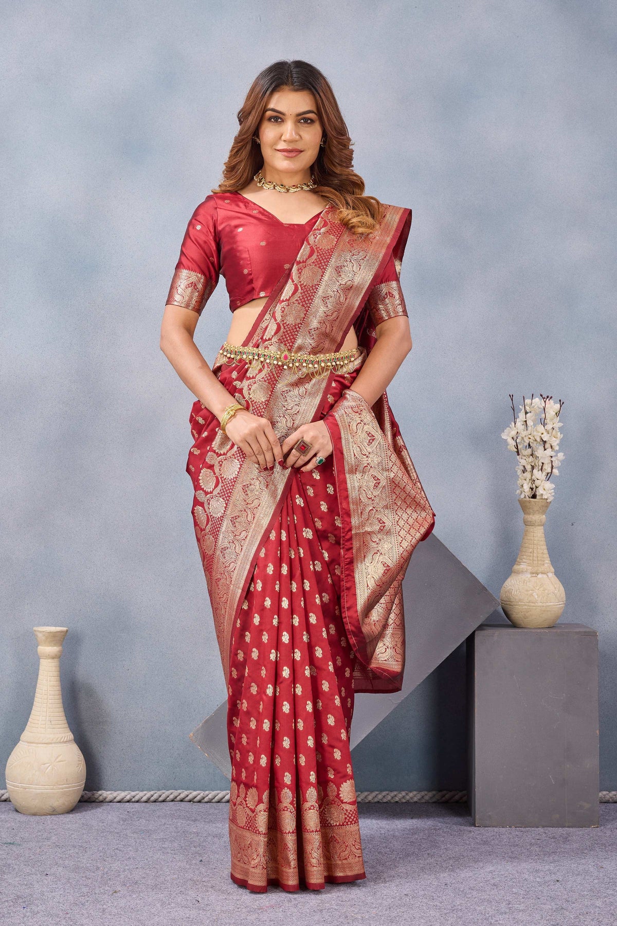 Divine International Trading Co Red Soft Silk Blend Banarasi Jacuard Work Designer Party Wear Saree With Unstitched Blouse Piece | Grocsy