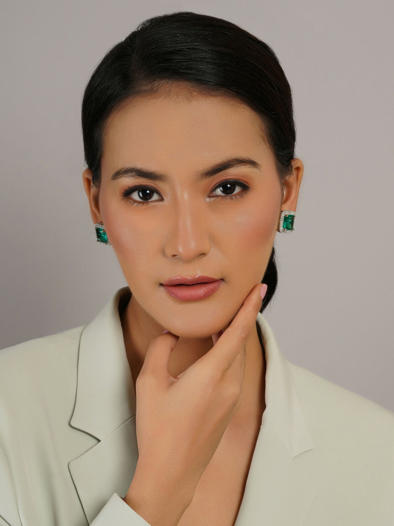 stone stud (Light green ) - Ruby Raang | Grocsy