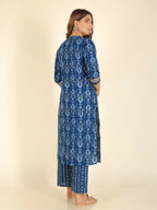 Aramya Straight Soft Cotton Ikat Print Women's Kurta Set - Blue | Grocsy