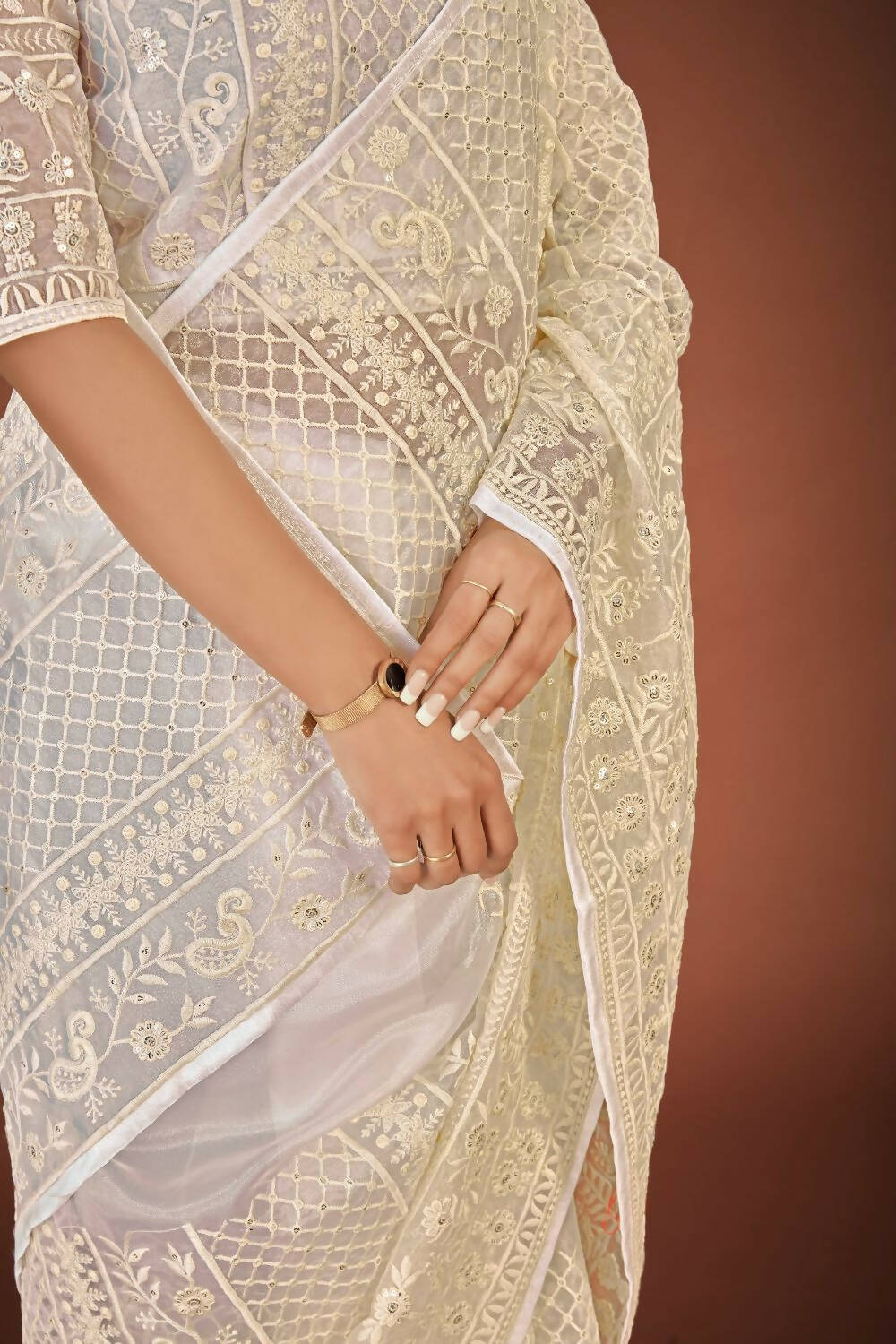 Vamsee White Organza Saree | Grocsy
