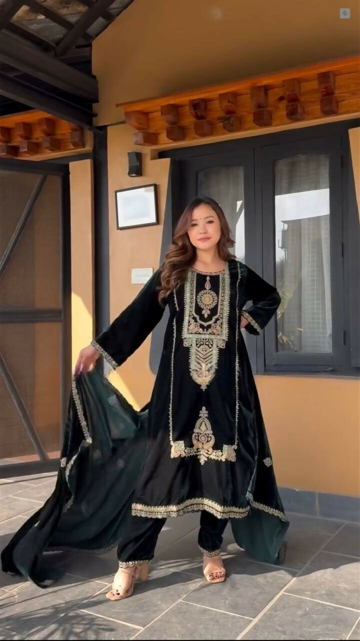 Joban Fashion Black Velvet Sequence Embroidery Work Kurta Set | Grocsy