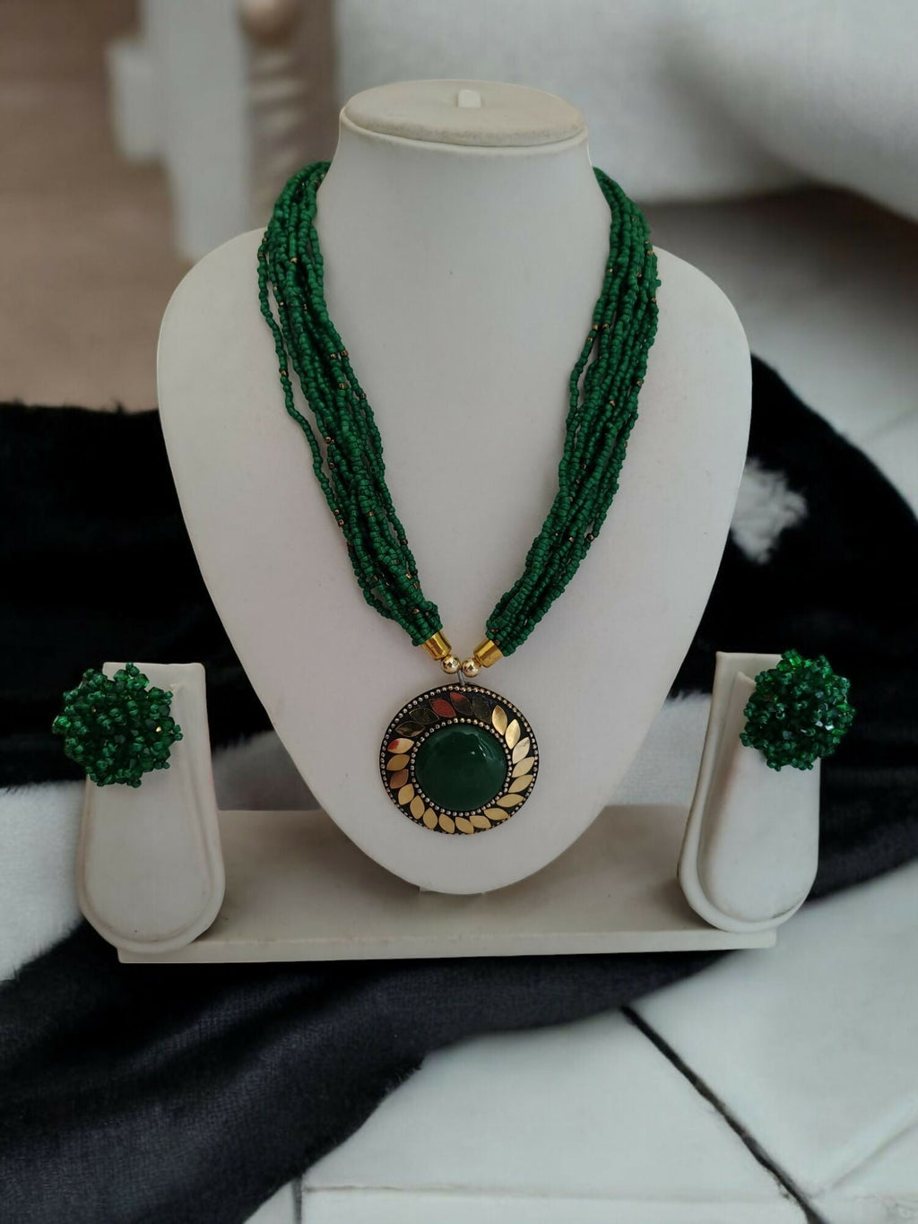 Inhanns All-Day Statement Beaded Necklace Set - Green | Grocsy