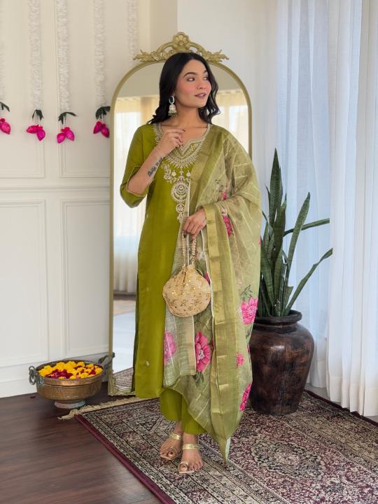 The52 Women's Viscose Embroidery work Straight Kurta with Pant and Dupatta Set | Grocsy