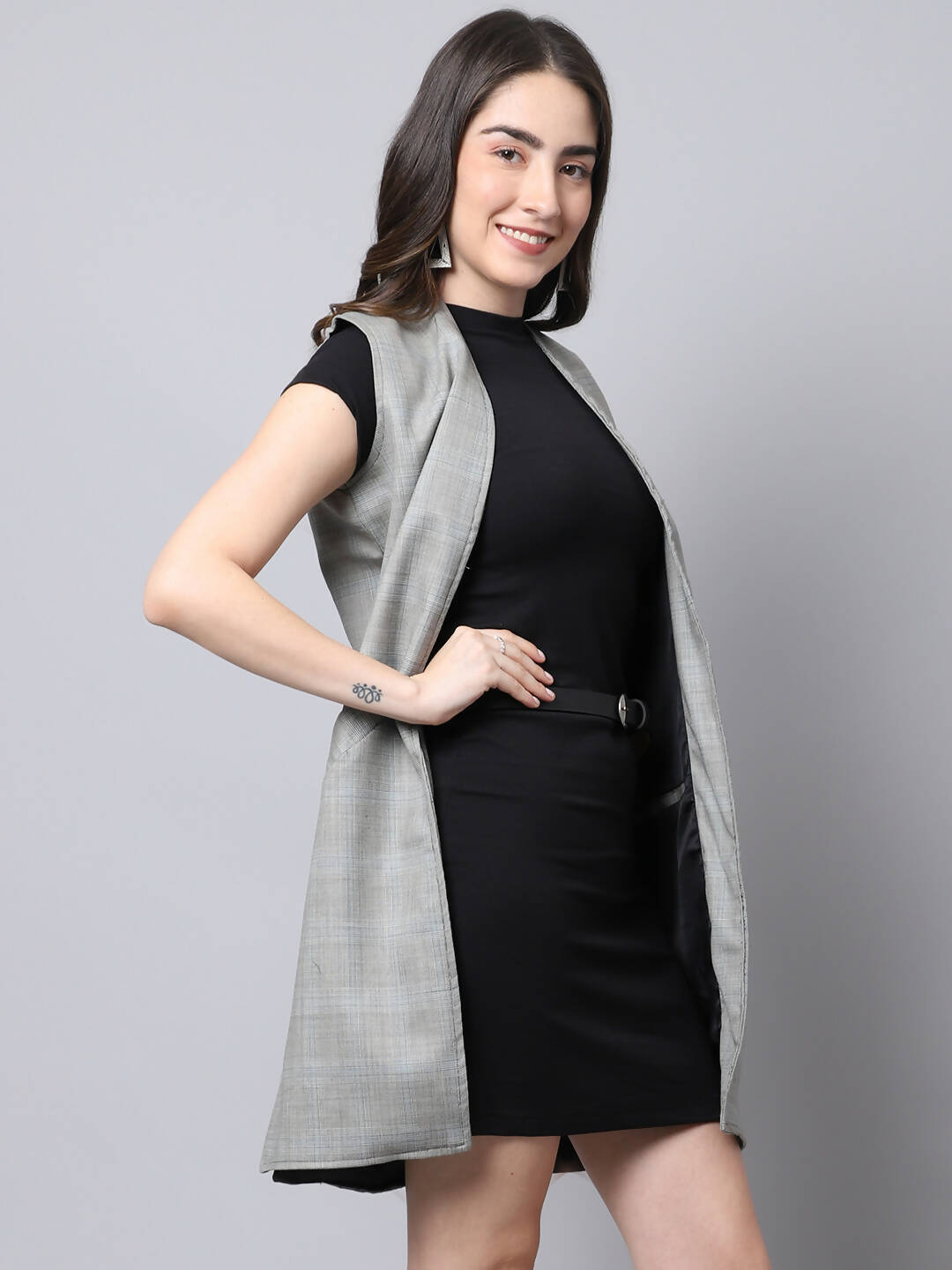 Even Apparels Grey Polywool Open Front Checked Women's Long Coat | Grocsy