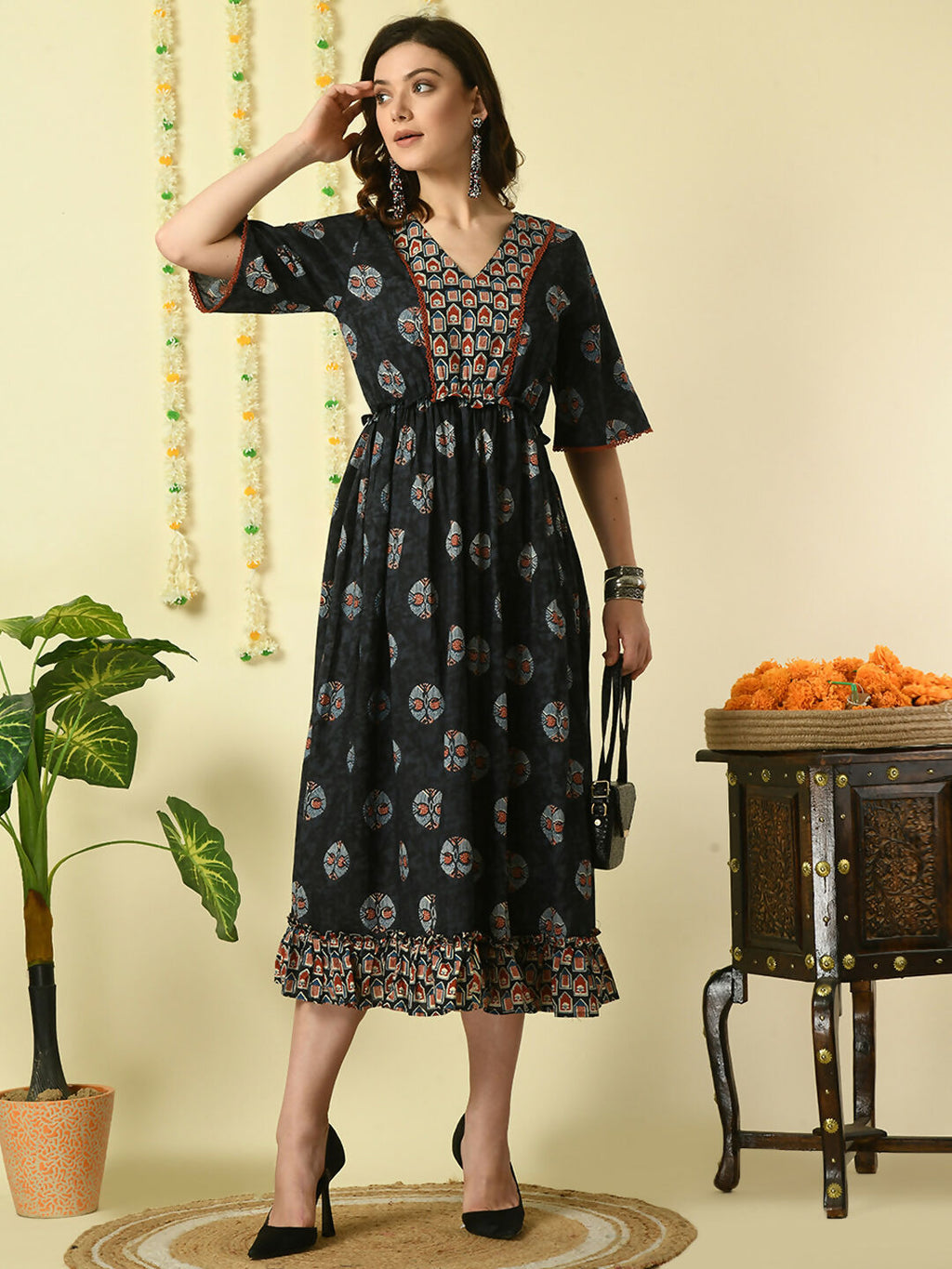 Myshka Women's Black Printed Cotton Party Dress | Grocsy