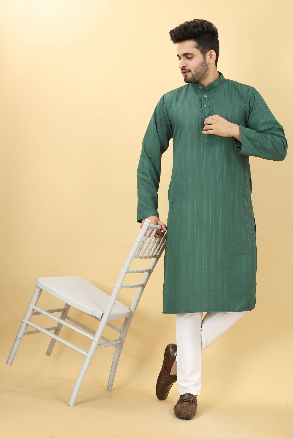 Green Viscose Polyester Solid Men's Kurta - Mahotsav | Grocsy