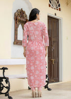 Kaajh Women's Pink Floral Print Cotton Kurta Pant With Dupatta Set | Grocsy