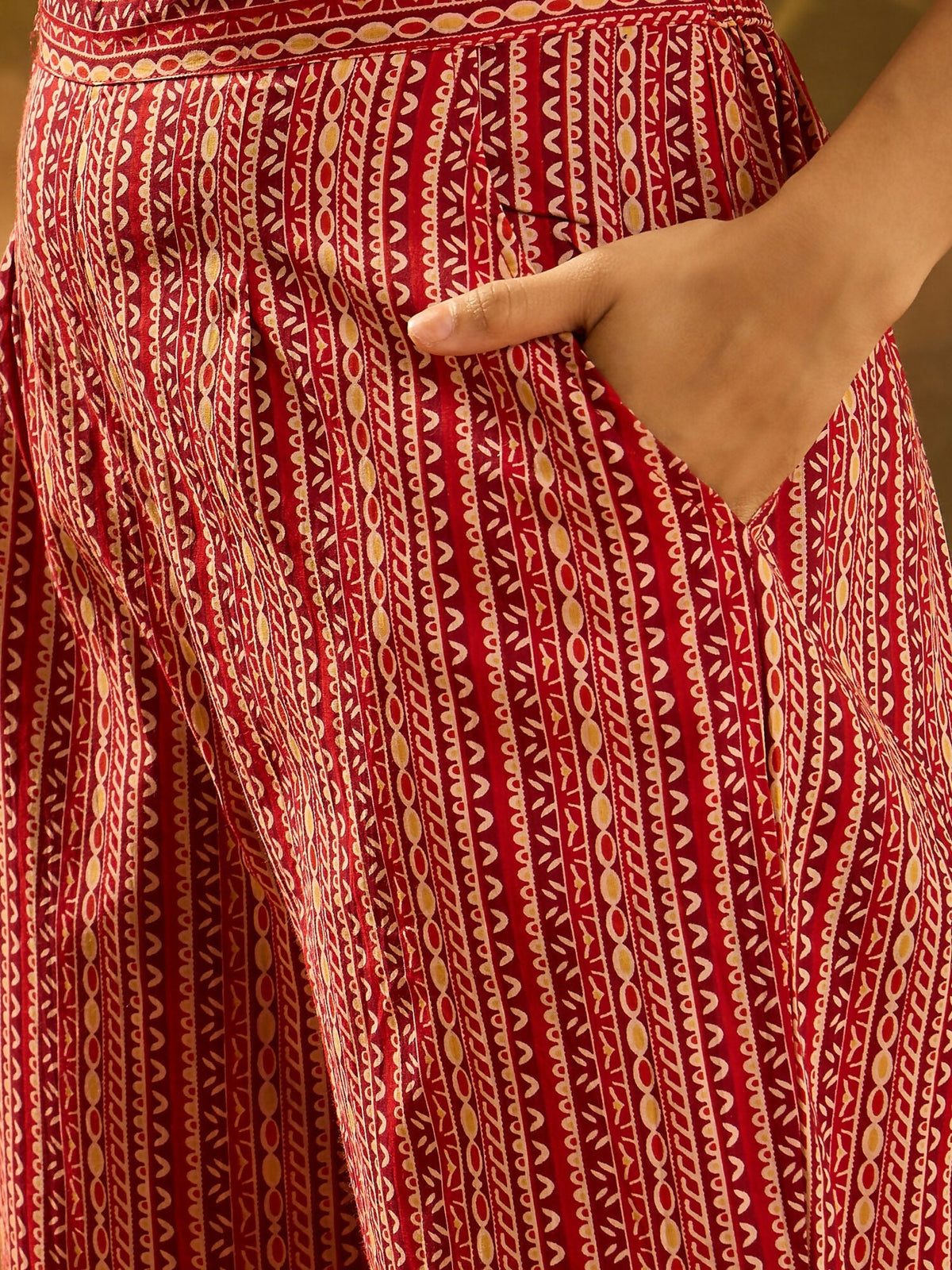 Joban Fashion Printed Red Pure Cotton Kurta Set | Grocsy