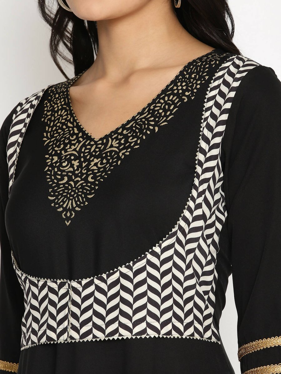 Ahalyaa Women's Black Crepe Printed Kurta | Grocsy