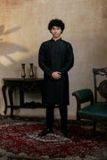 Falling Raw Silk Black Kajal Phool Kurta Set By Hilo Design | Grocsy