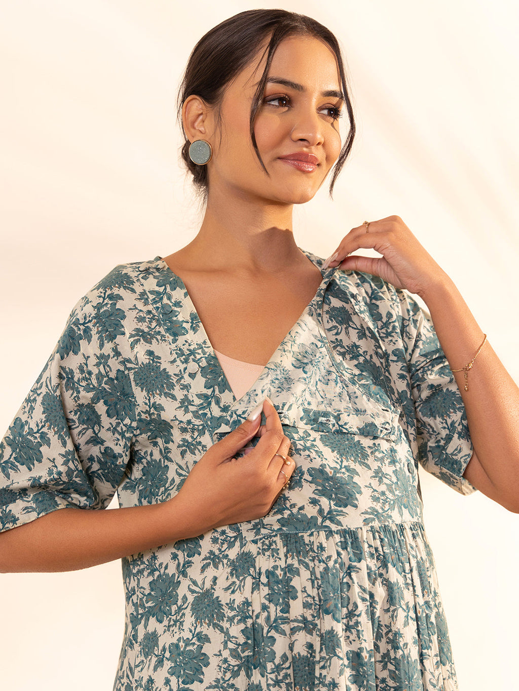 Janasya Beige Cotton Floral Printed Casual Maternity Set | Grocsy