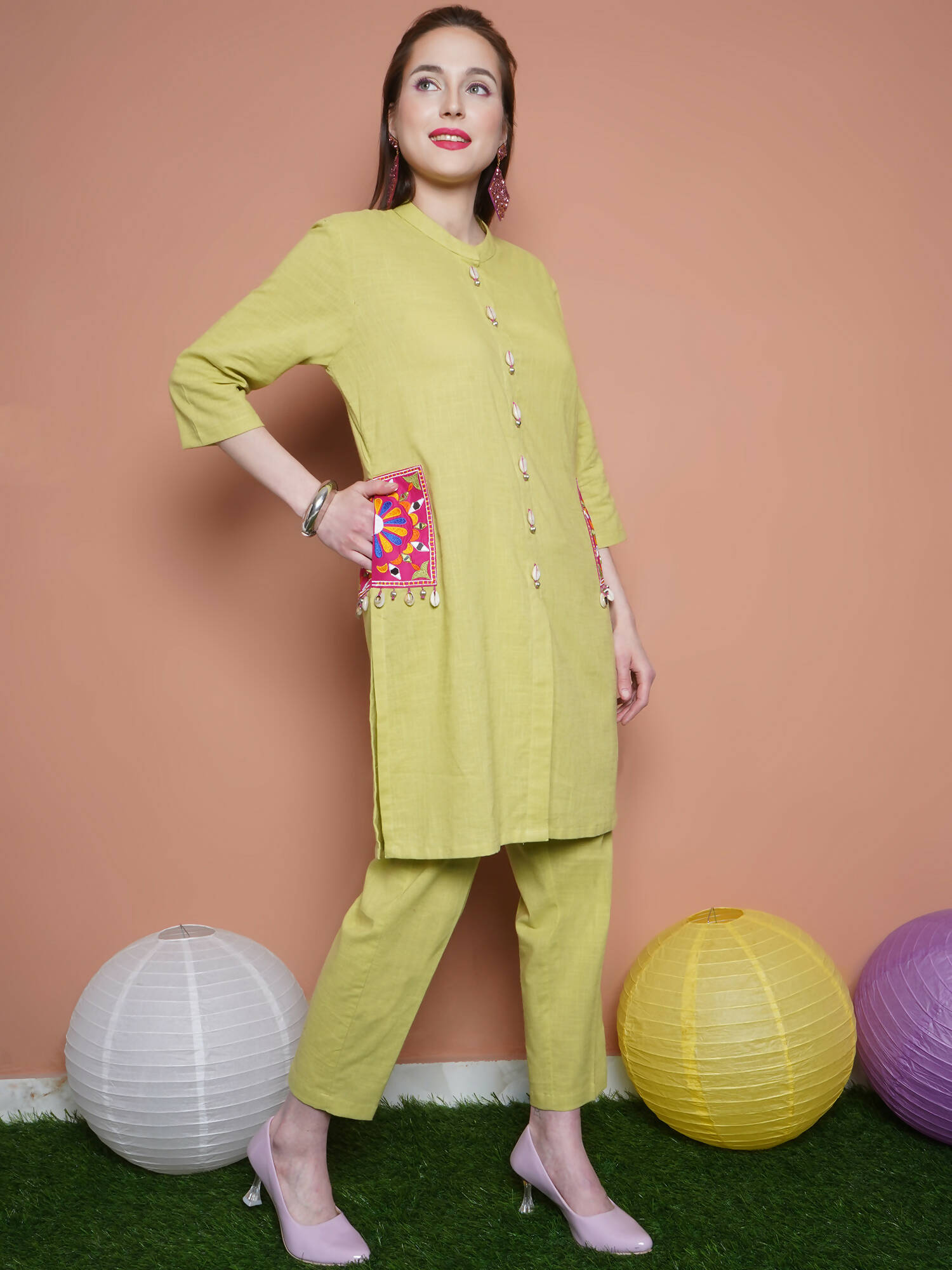 Women Republic Green Cotton Kurta Set With Embroidered Pockets | Grocsy