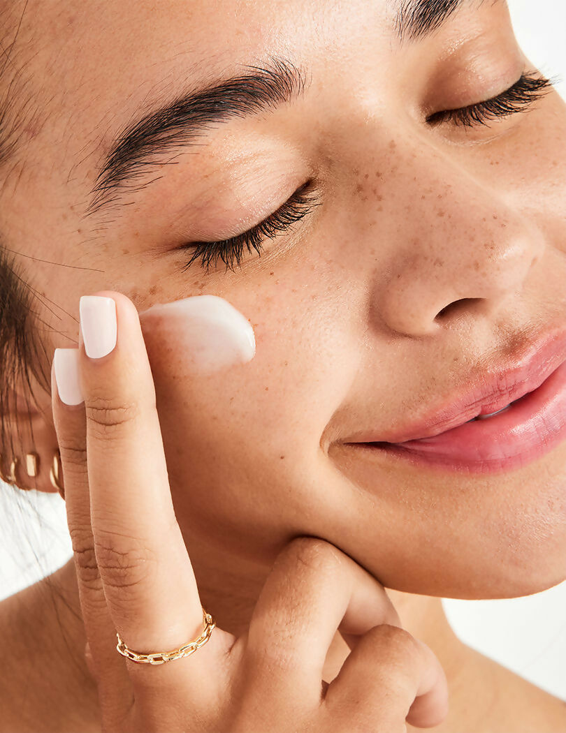 First Aid Beauty Ultra Repair Oil-Control Moisturizer | Grocsy