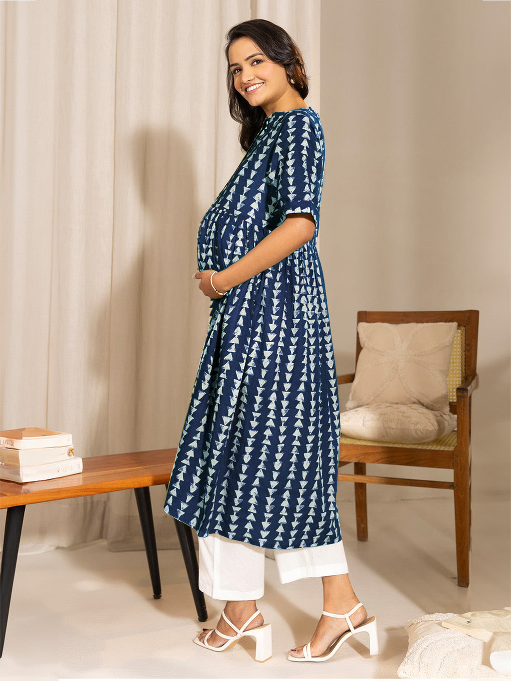 Janasya Dark Cotton Geometric A-Line Kurta | Grocsy