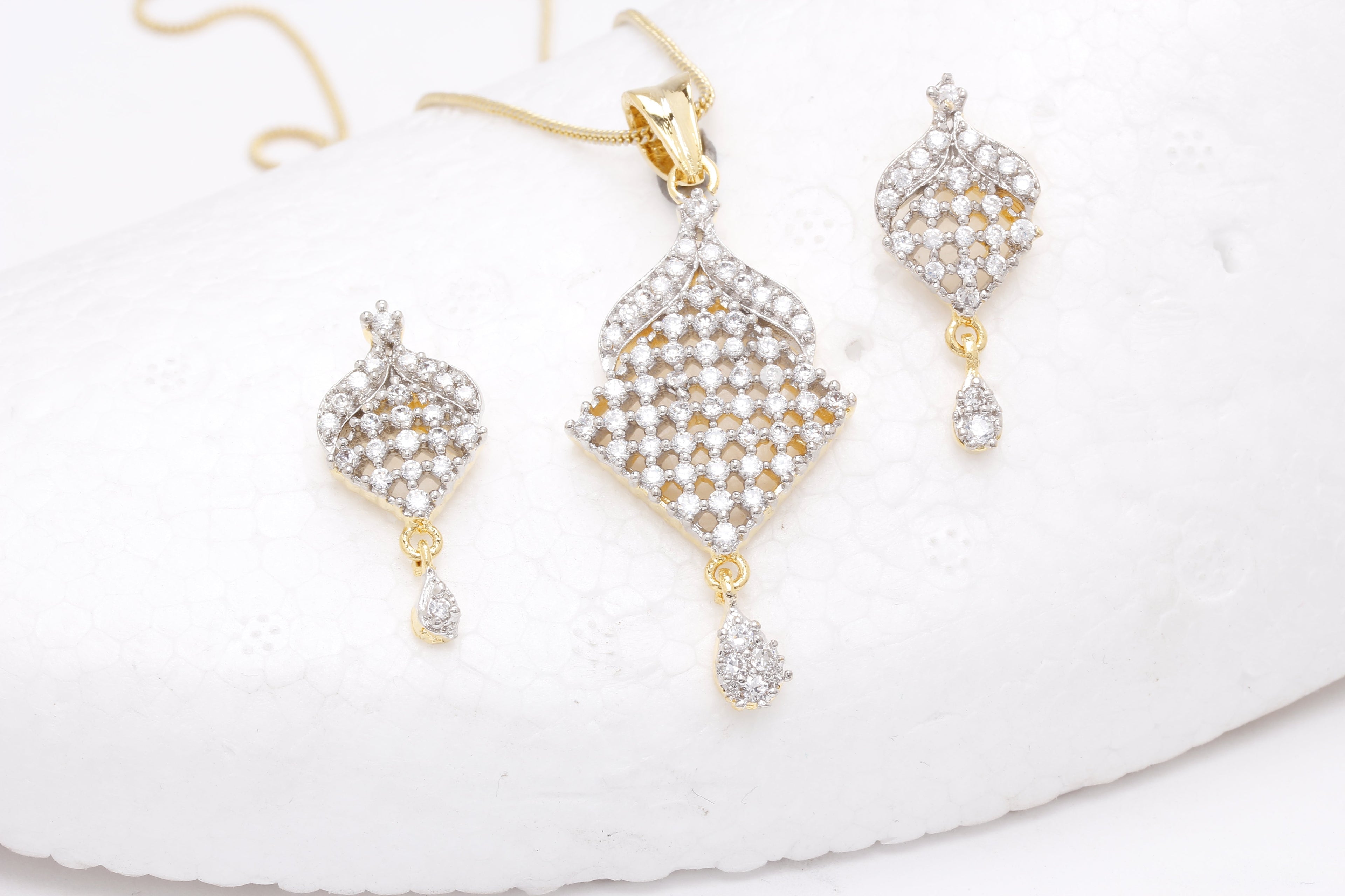 Gold-Polished Alloy American Diamond Pendant Necklace Set - The Pari | Grocsy