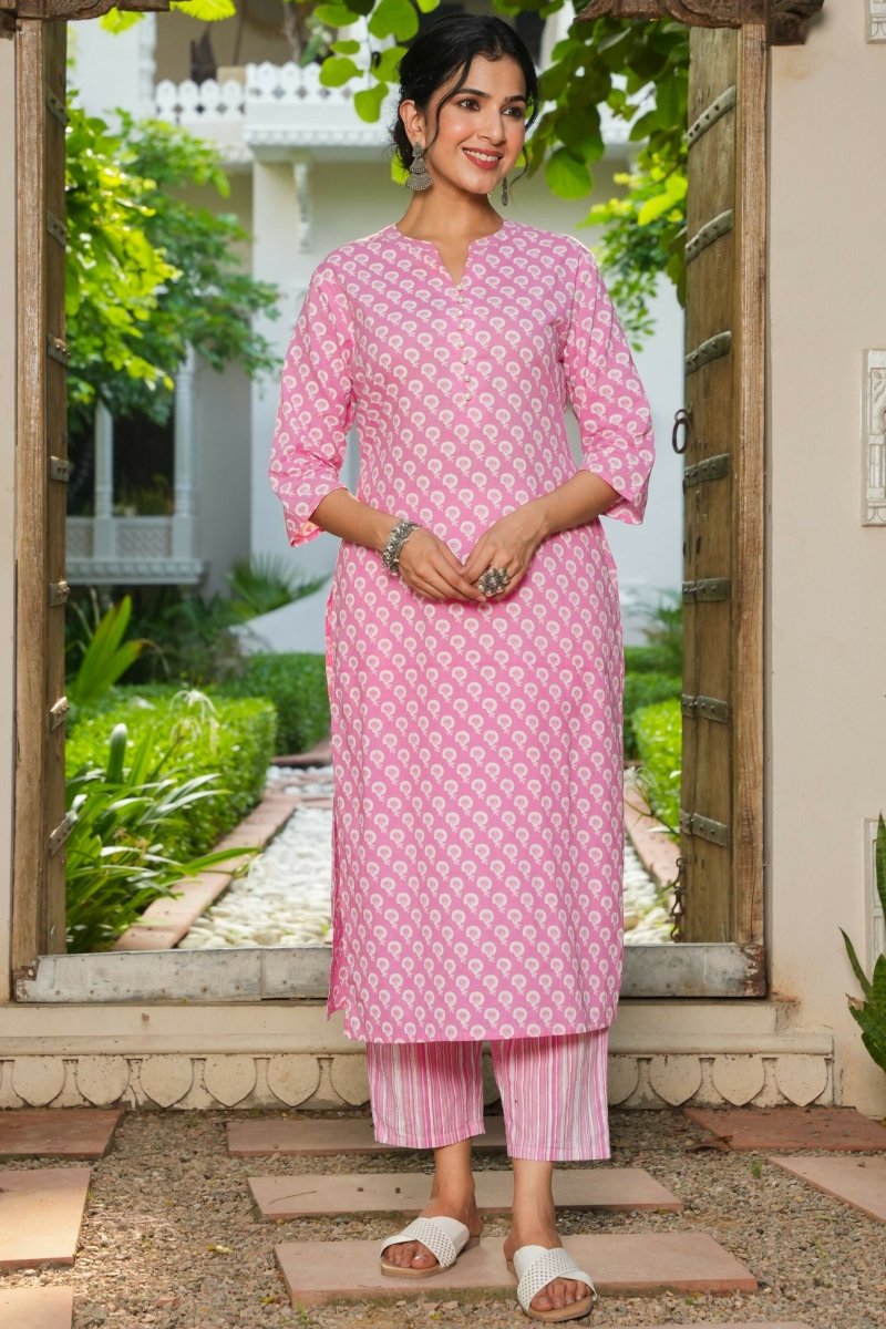 Aramya Straight Soft Cotton Floral Print Women's Kurta - Pink | Grocsy