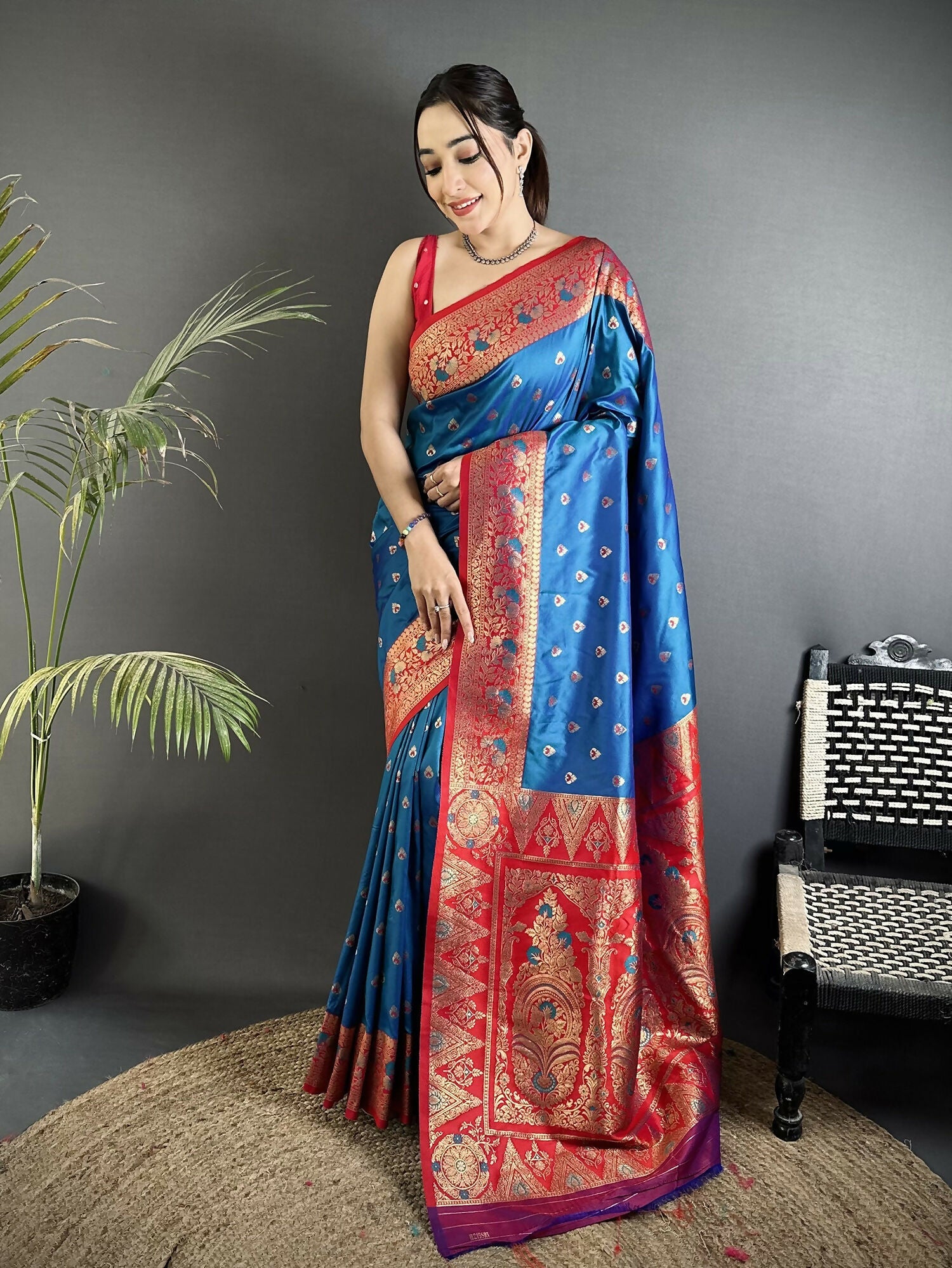 Joban Fashion Blue Intricate Motifs Soft Silk Banarasi Saree | Grocsy