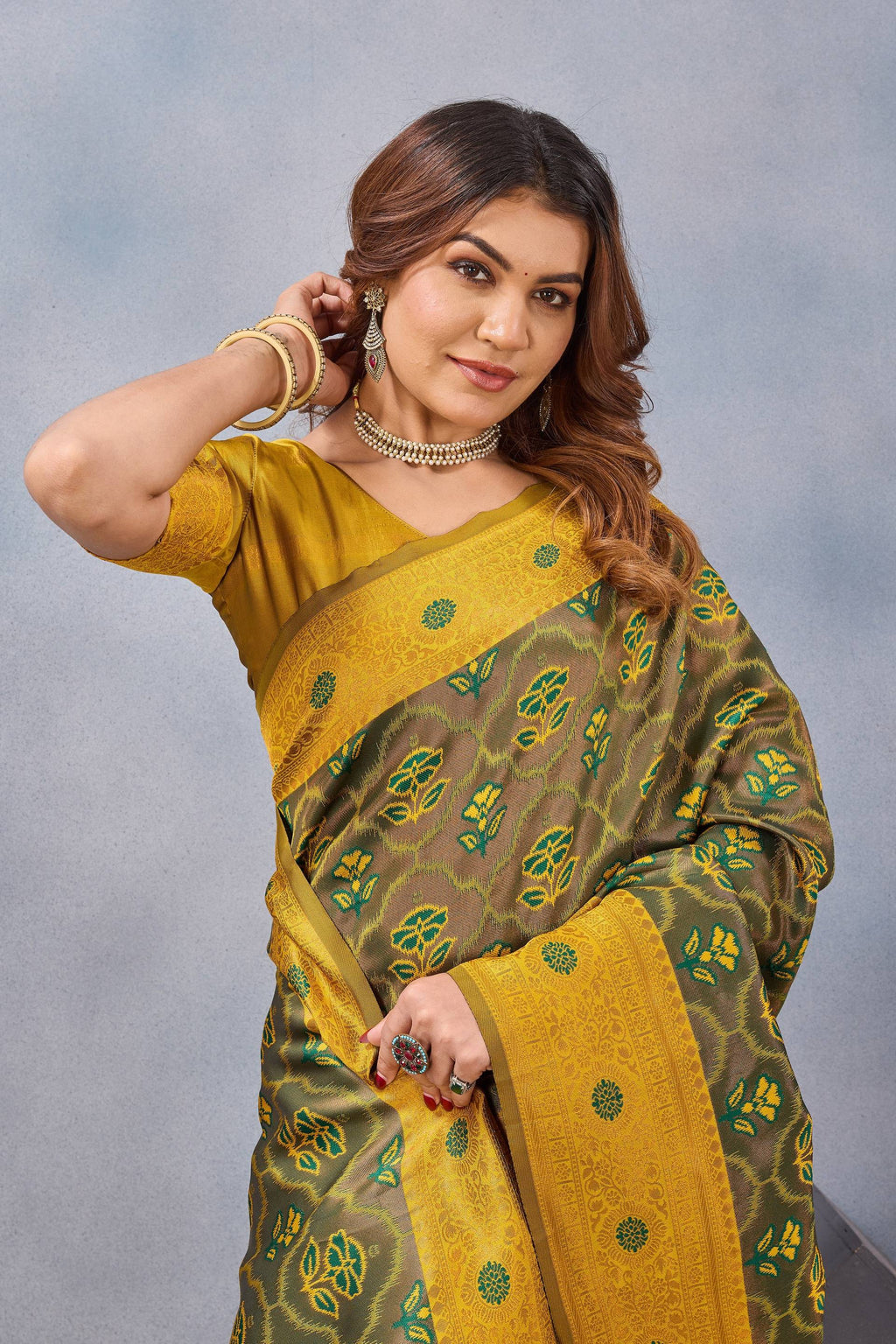 Divine International Trading Co Green Mustard Soft Silk Blend Banarasi Jacuard Work Designer Party Wear Saree With Unstitched Blouse Piece | Grocsy