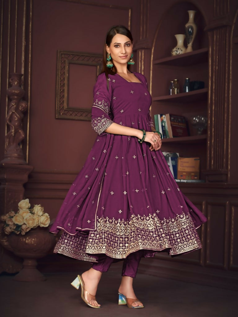 Jyoti Fashion Women's Purple Georgette Embroidered Anarkali Kurta Pant Set With Dupatta | Grocsy