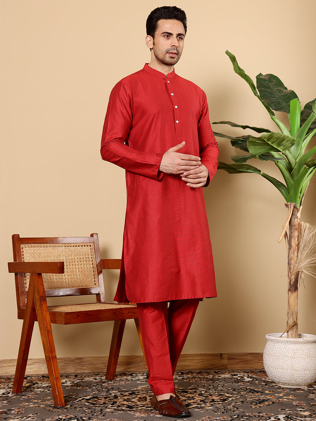 MULTI SHADES Men's Long Sleeve Mandarin Collar Red Straight Viscose Silk Kurta | Grocsy