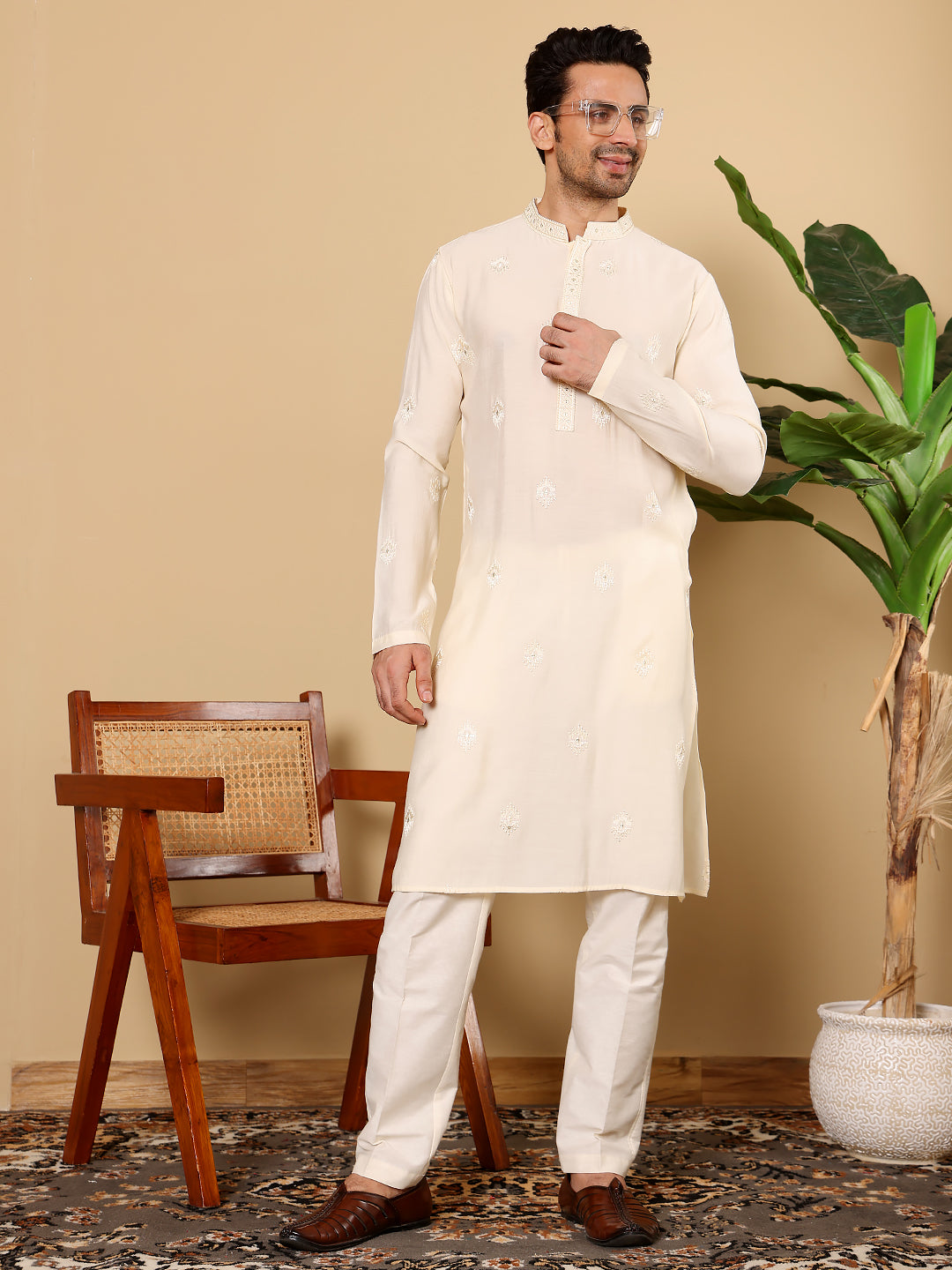 MULTI SHADES Men's Long Sleeve Mandarin Collar Cream Straight Viscose Silk Kurta With Embroidered Neckline And Motifs | Grocsy