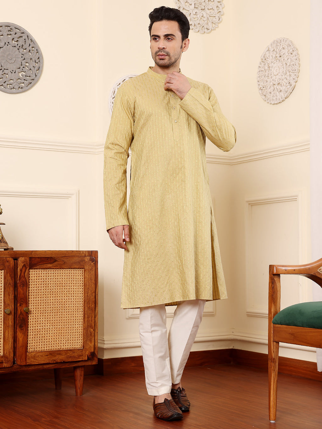 MULTI SHADES Men's Yellow Straight Rayon Silk Kurta With Textured Effect,Cream Solid Trouser Style Churidar | Grocsy